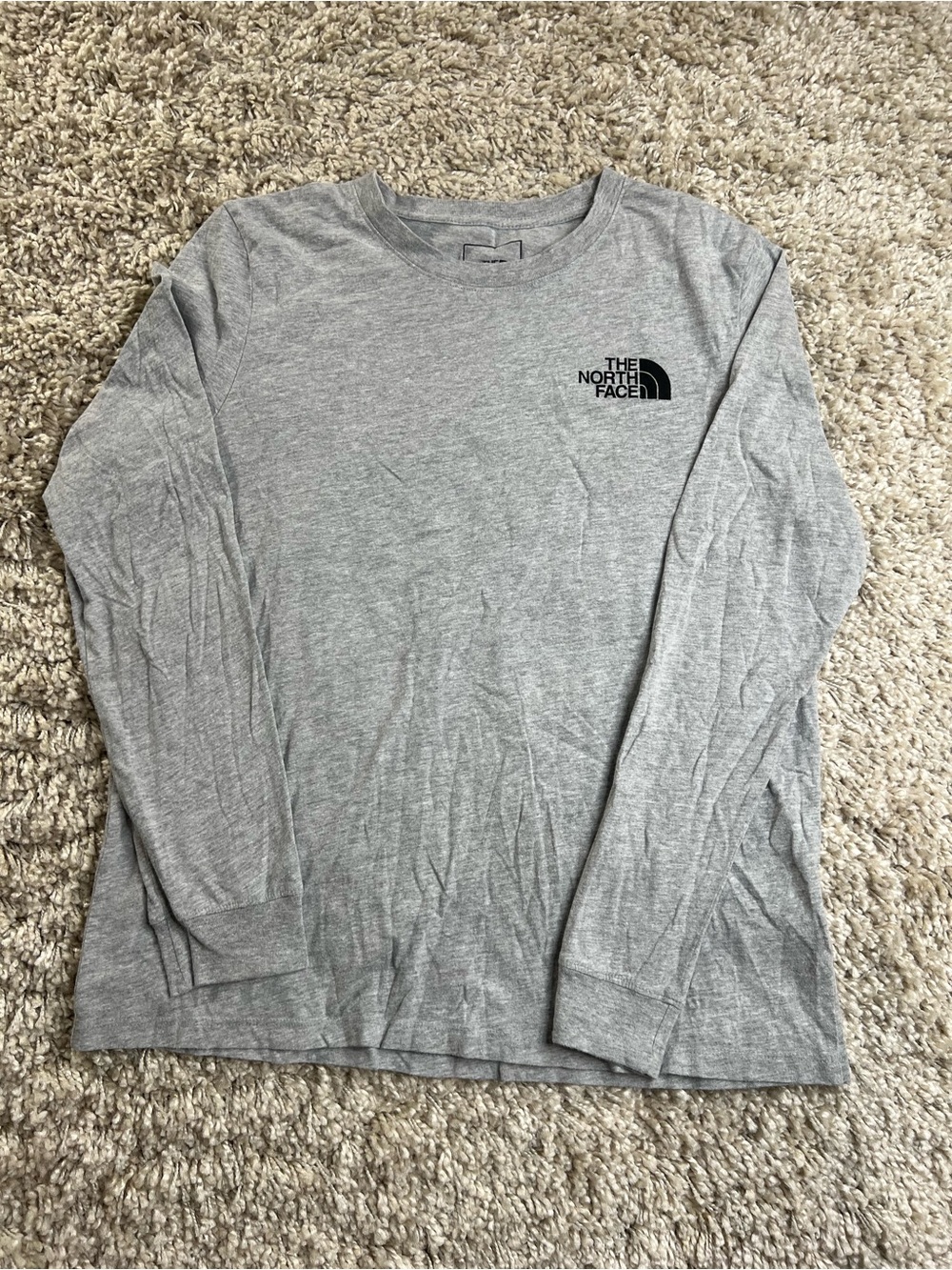 The North Face Men’s Long Sleeve Crew Tee - Heather Gray with Black Logo